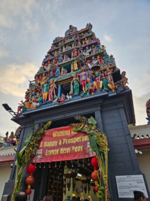 Sri Mariamman Hindu Temple in Chinatown